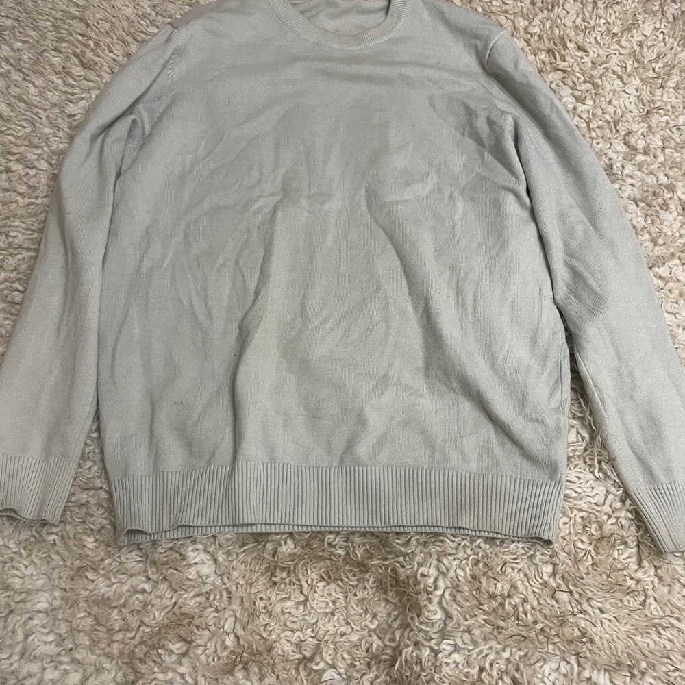 Men's Gray Sweater